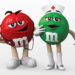 Le M&M rouge et la M&M vert